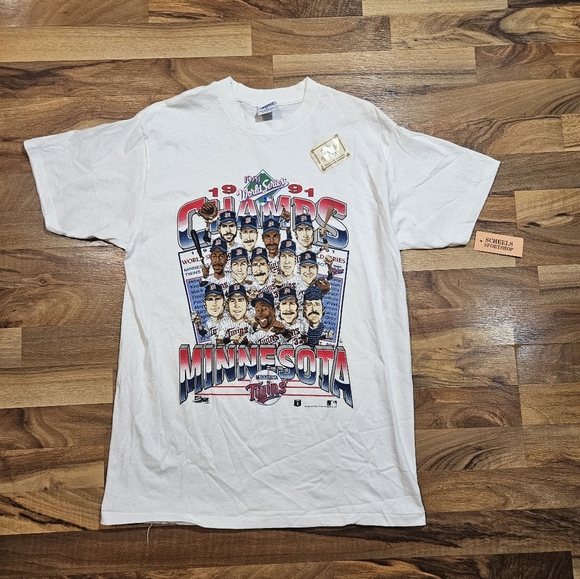 Vintage 1991 Minnesota Twins World Series Champs T-Shirt M Salem Sportswear USA - Picture 2 of 9